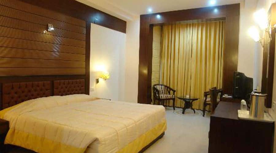 Hotel Royal Residency, Saharanpur 3